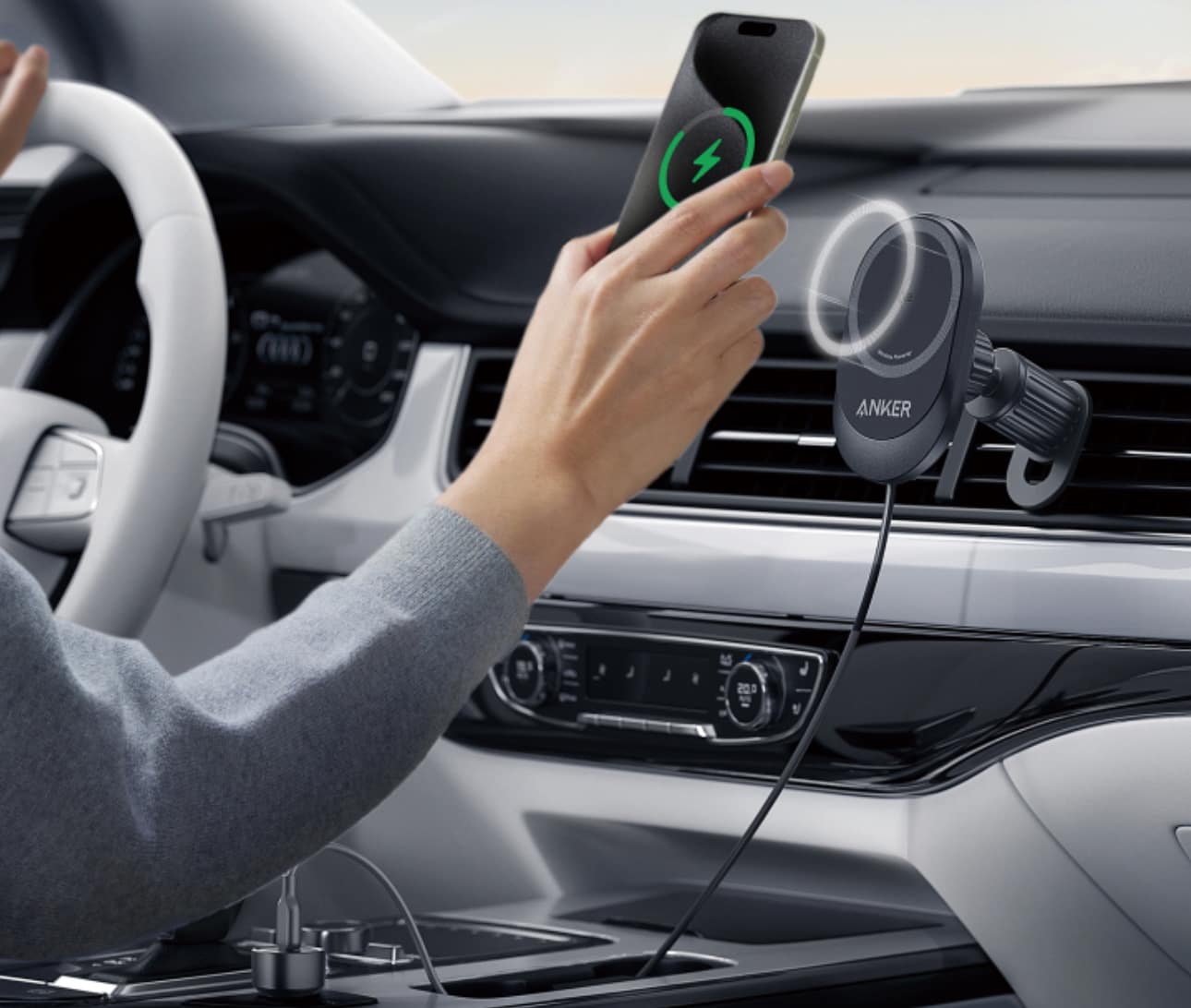 Sind kabellose Autoladegeräte besser als kabelgebundene?